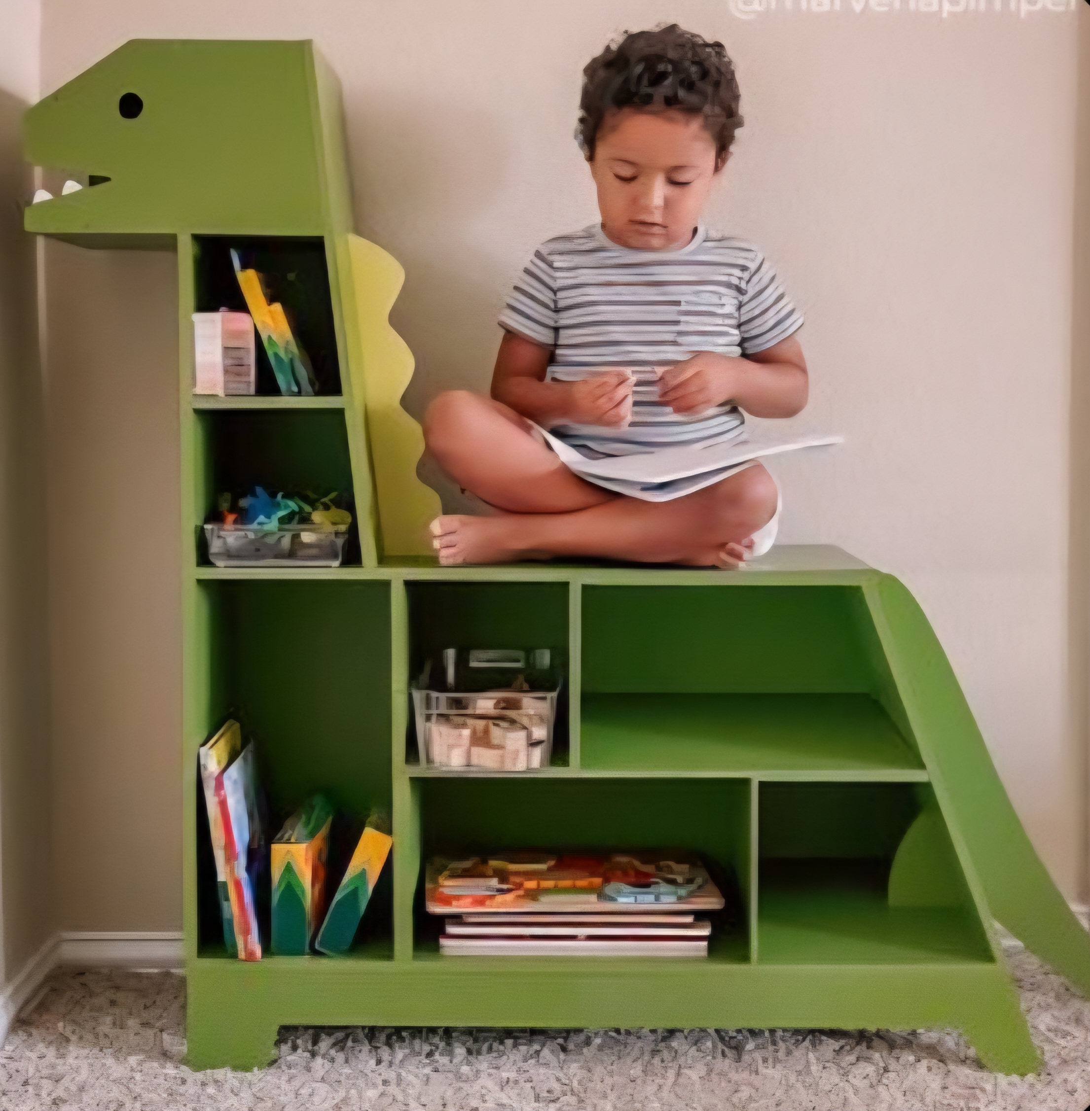 Furniture 17