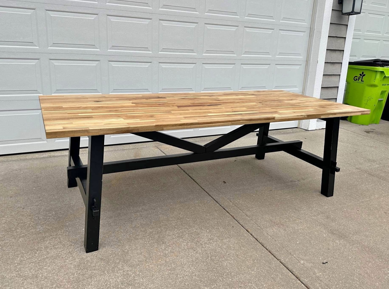 Furniture 23